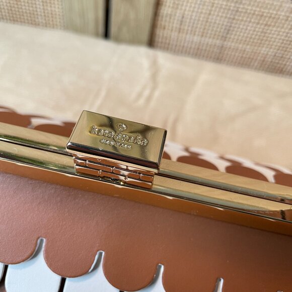 NWOT Kate Spade Gingerbread House in smooth leather - Picture 5 of 7